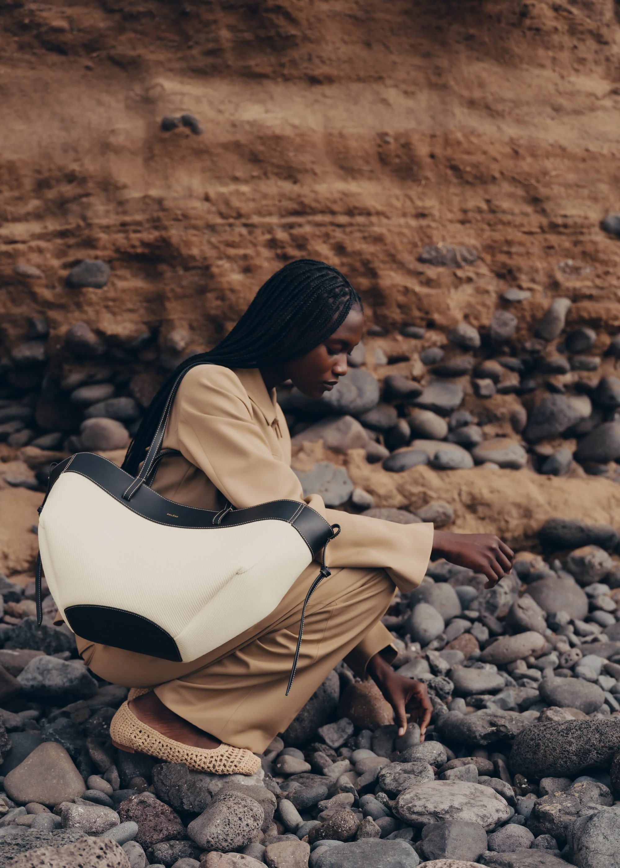 Cyme - Black Canvas - Image 3