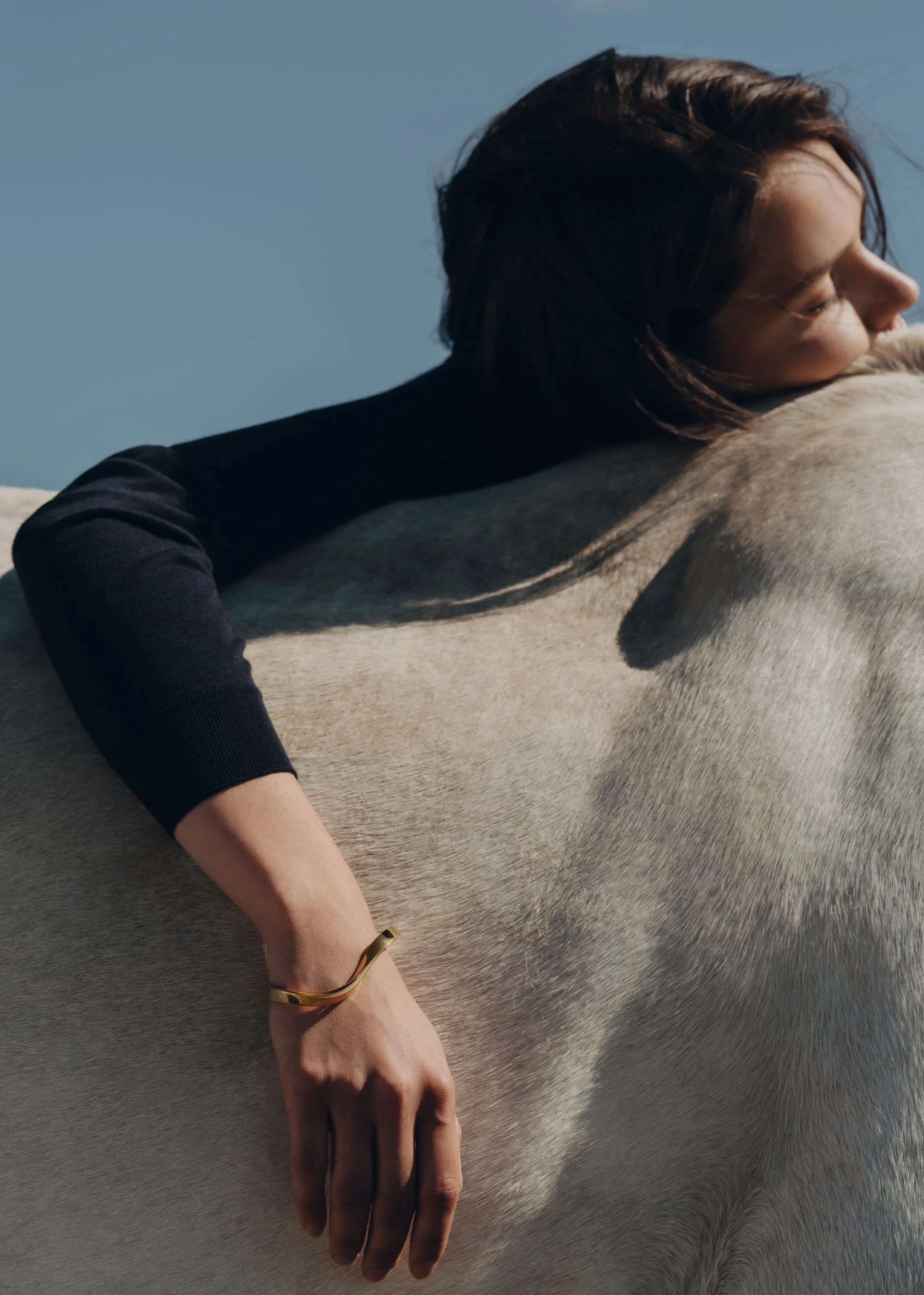 Éole Bangle - 24 carat gold-gilded - Image 5