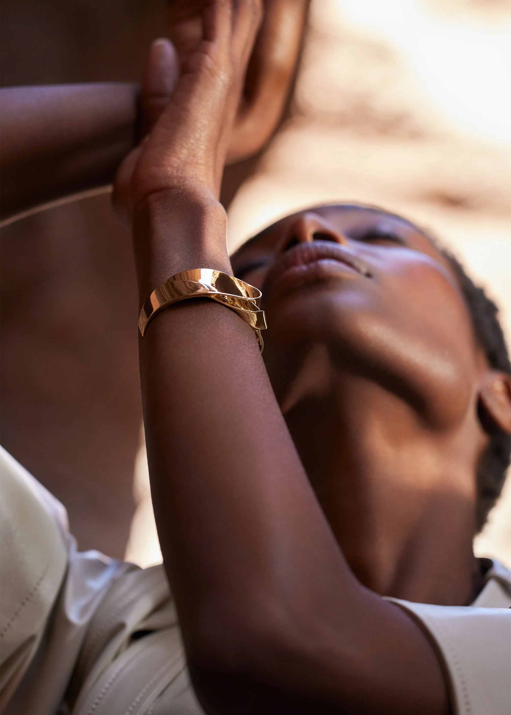 Éole Cuff - 24 carat gold gilded - Image 7