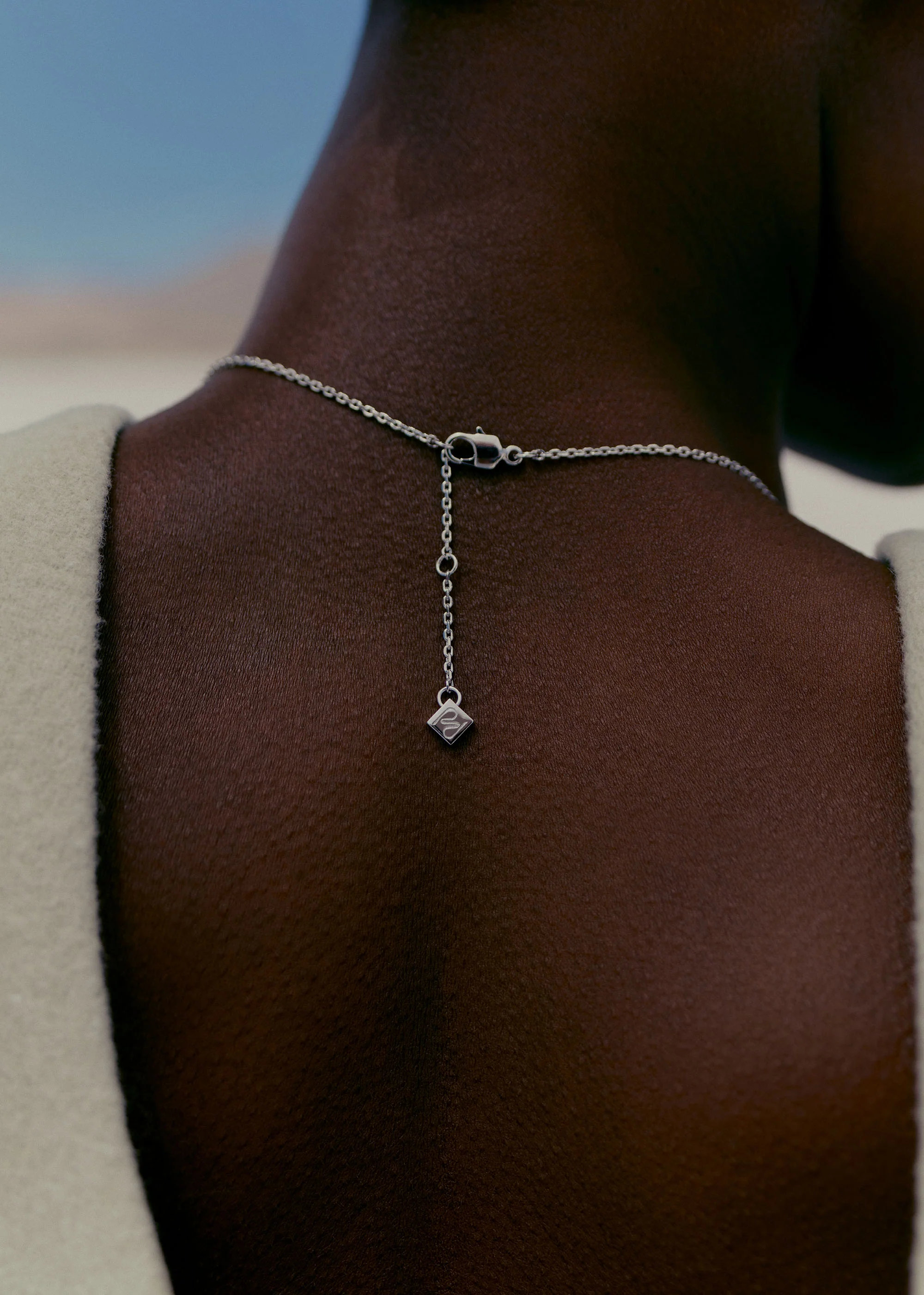 Eroz Double Chain - Silver in rhodium plated brass - Image 3