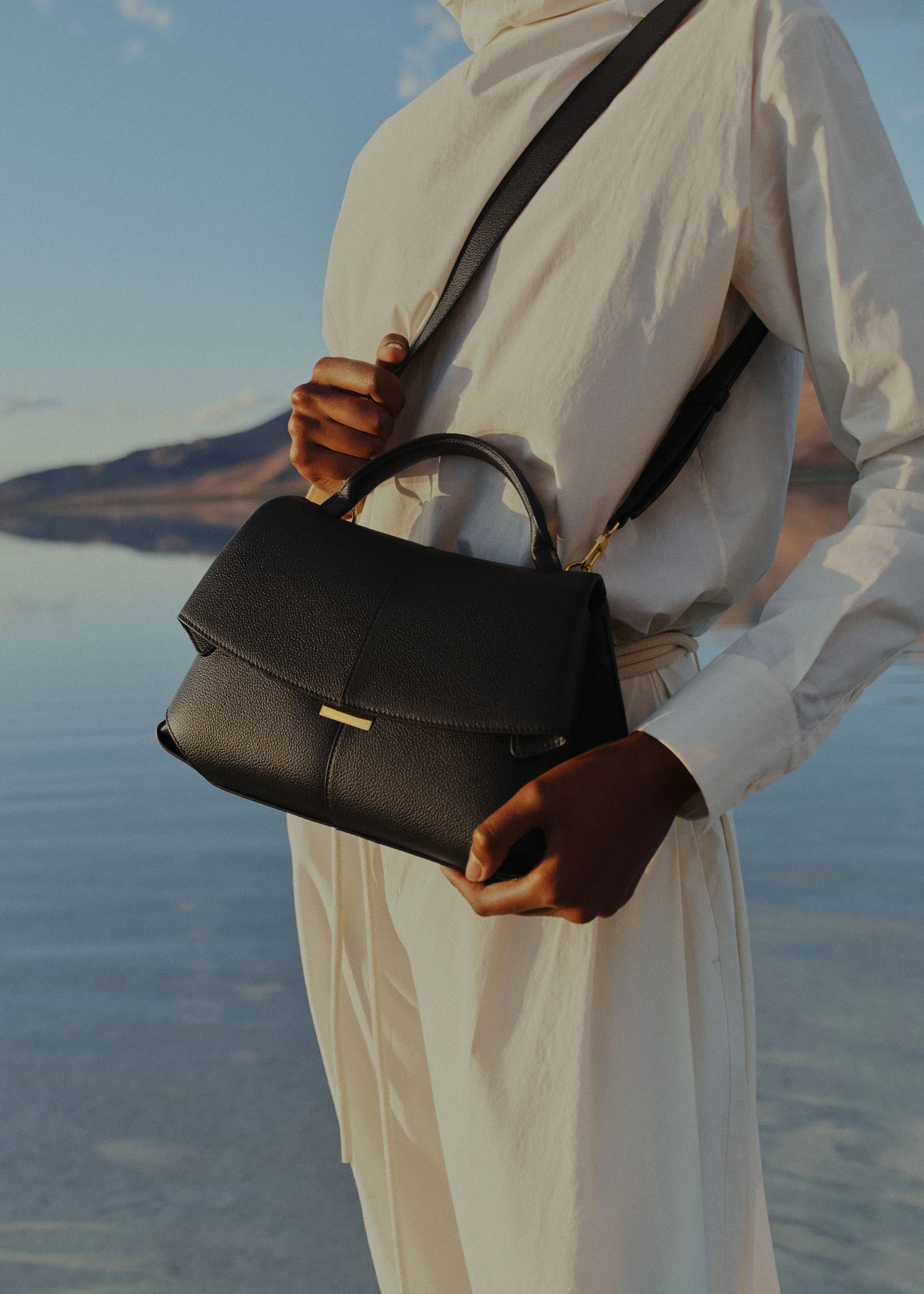 Mokki Mini - Textured Black - Image 3