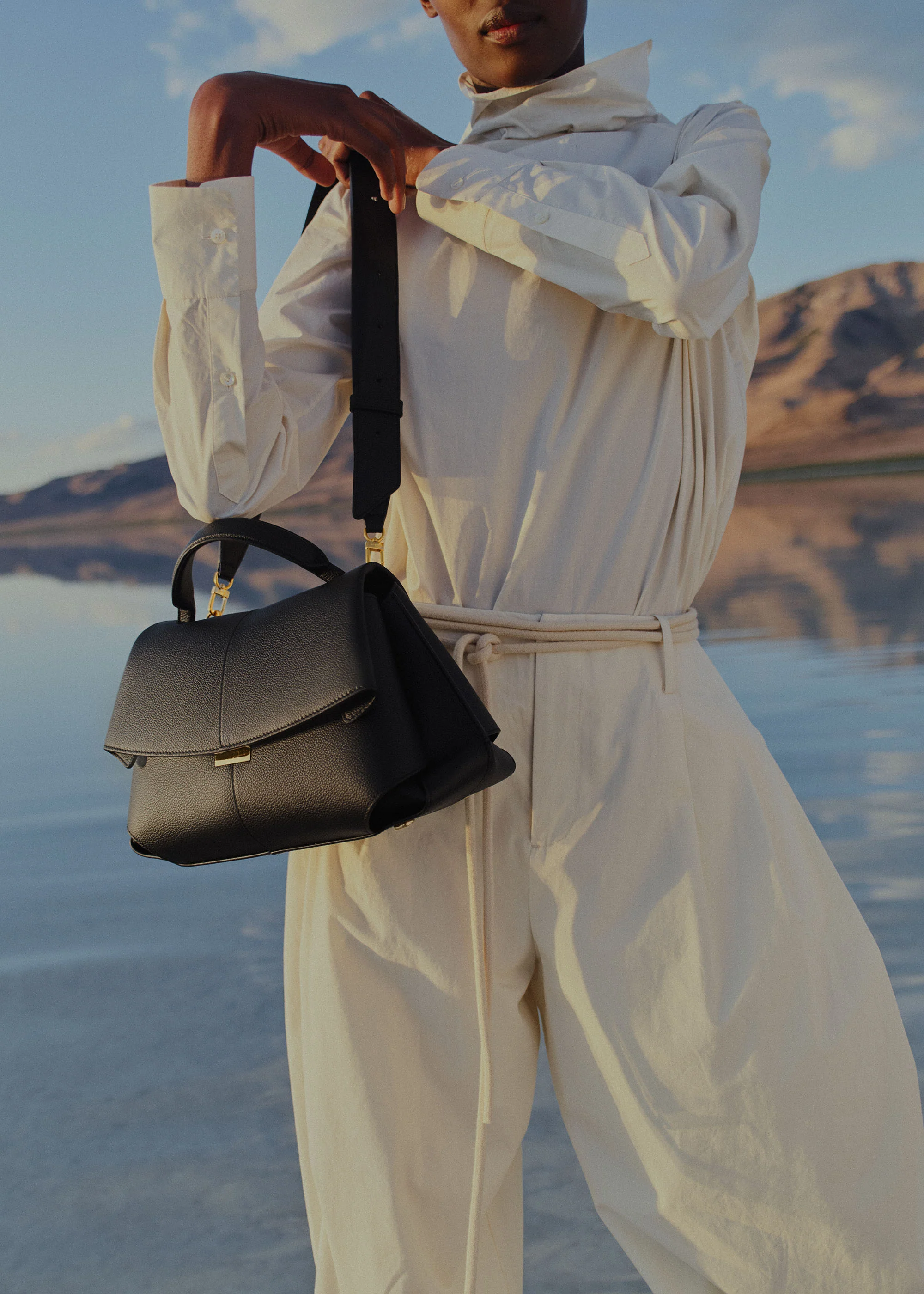 Mokki Mini - Textured Black - Image 4