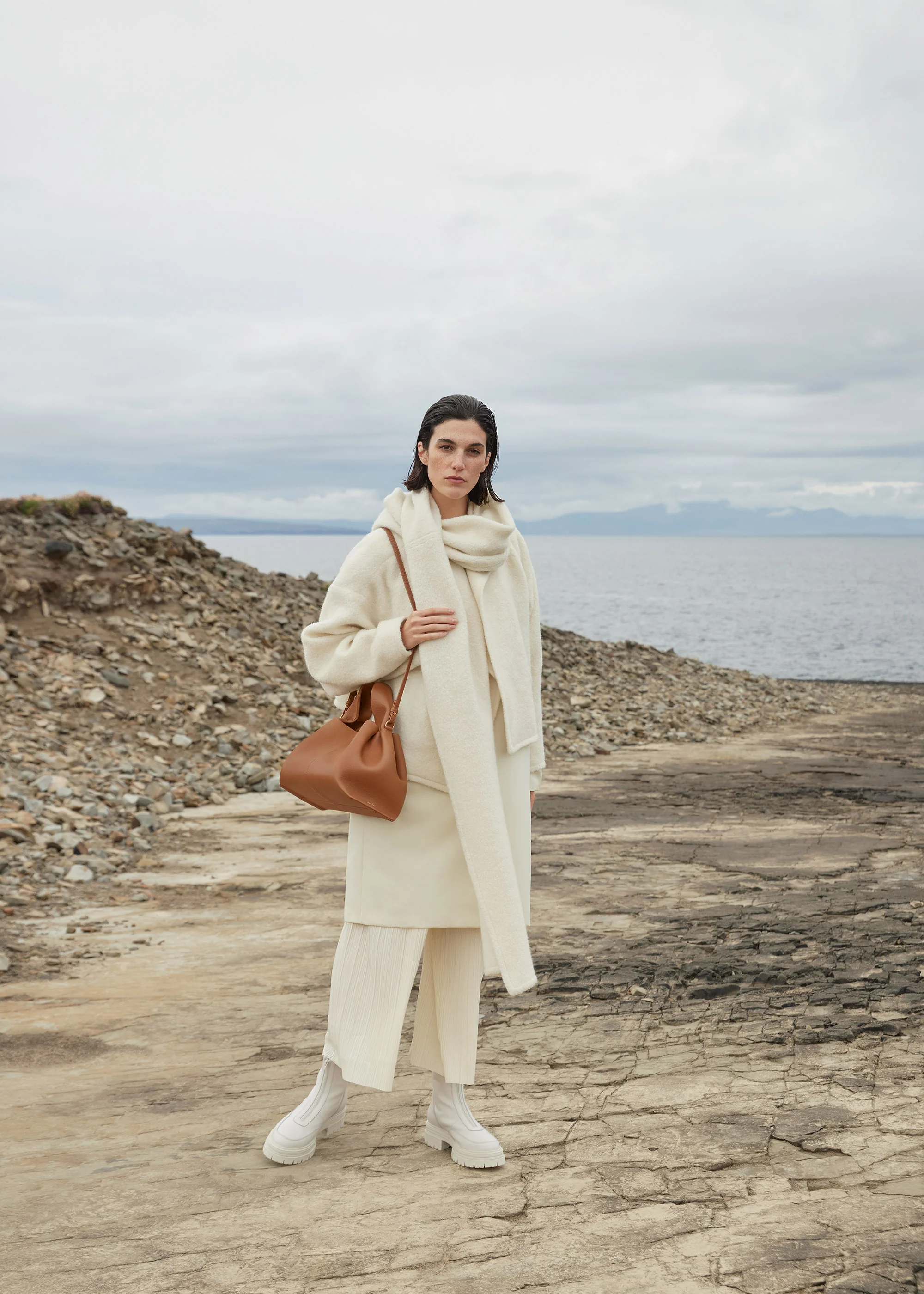 Numéro Neuf - Textured Camel - Image 5