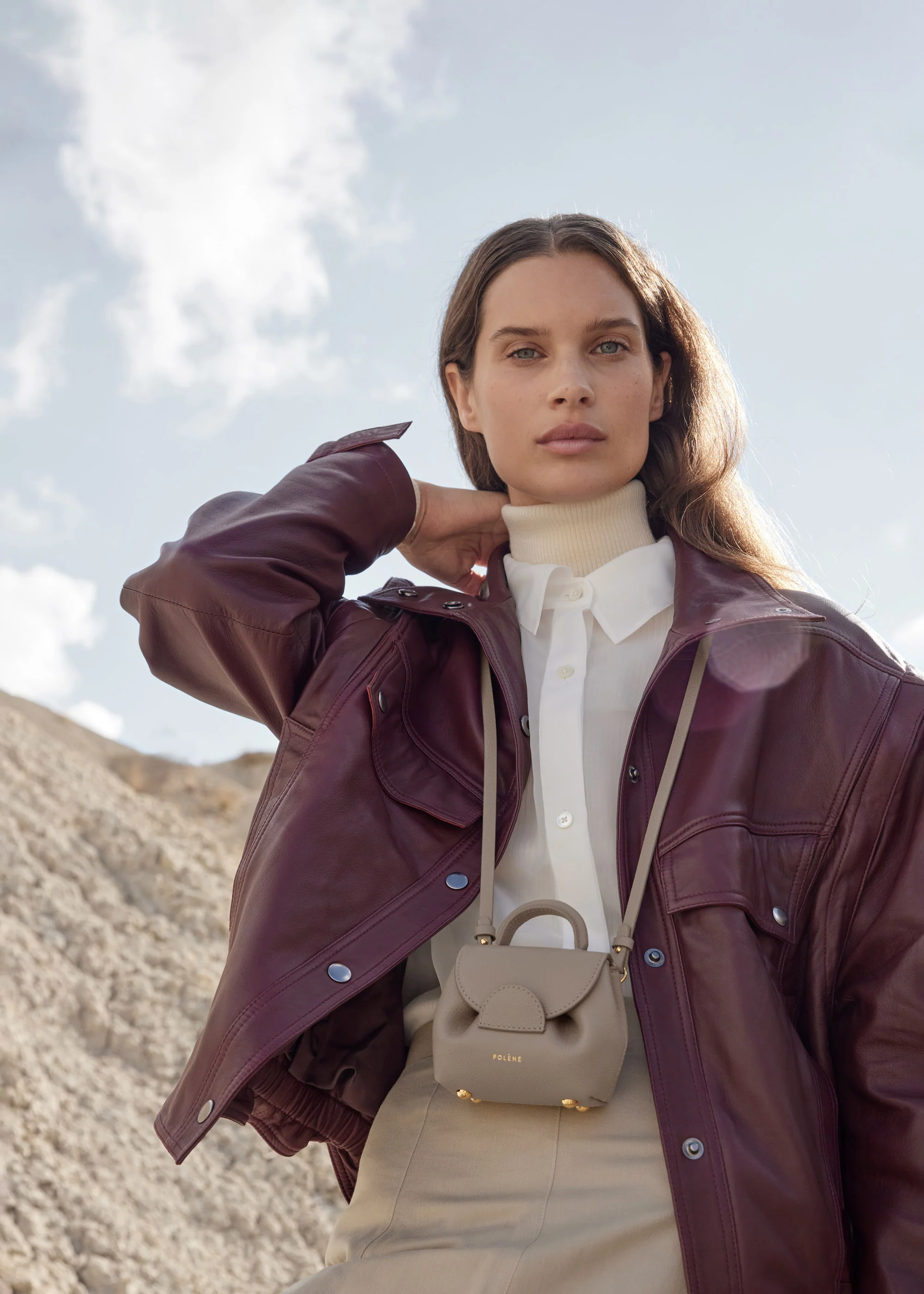 Numéro Un Micro - Textured Taupe - Image 5