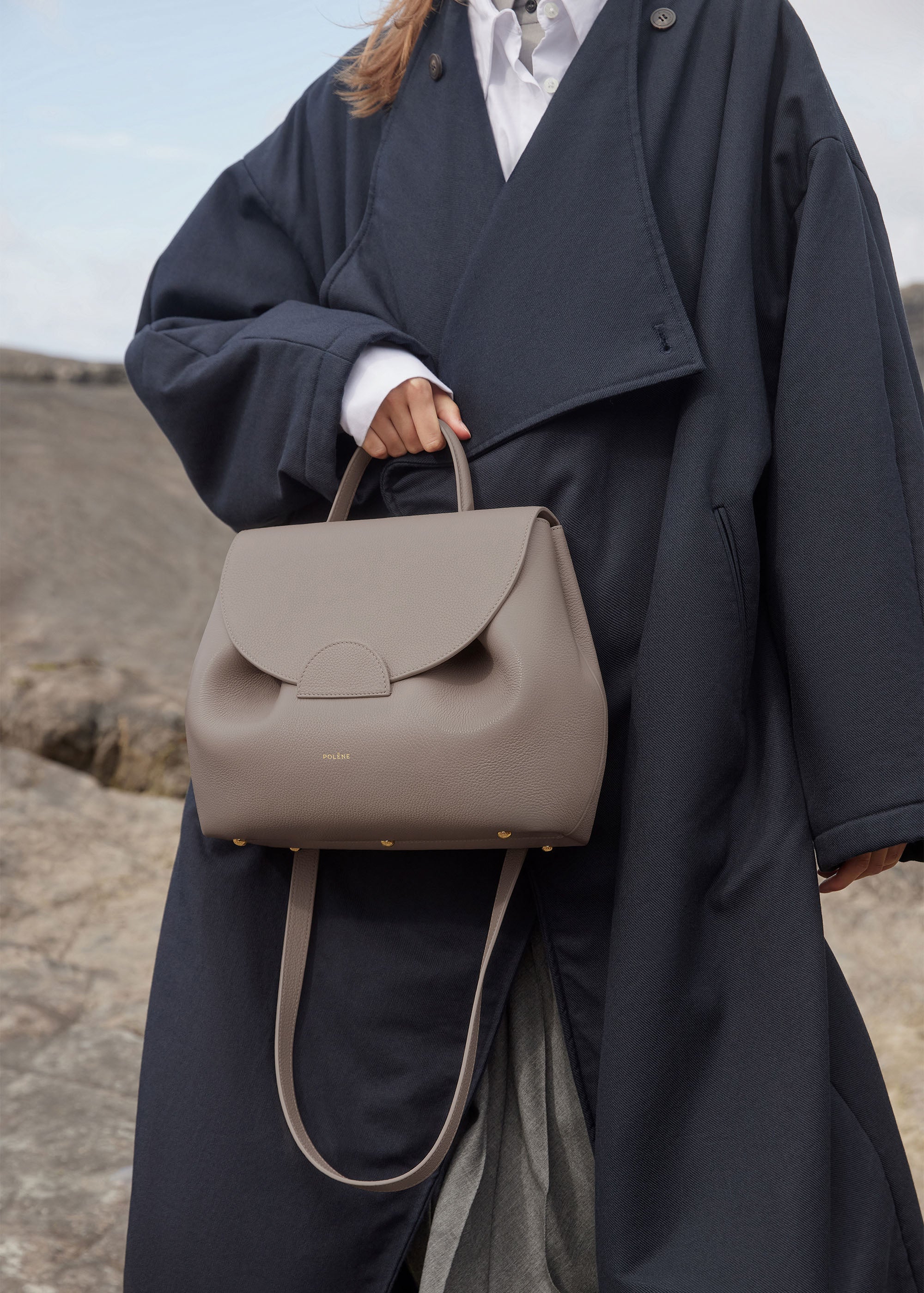 Numéro Un - Textured Grey - Image 3