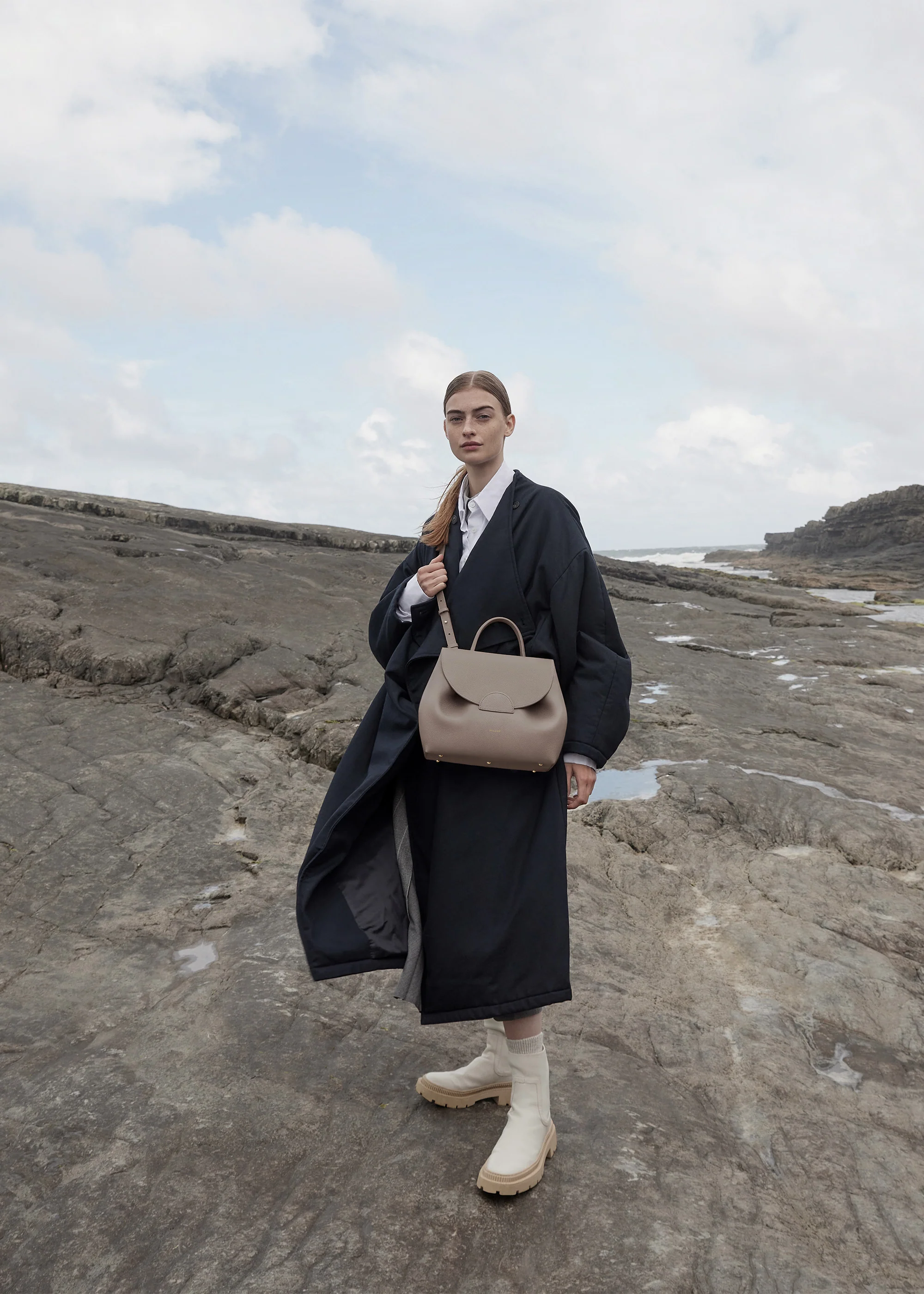 Numéro Un - Textured Grey - Image 4