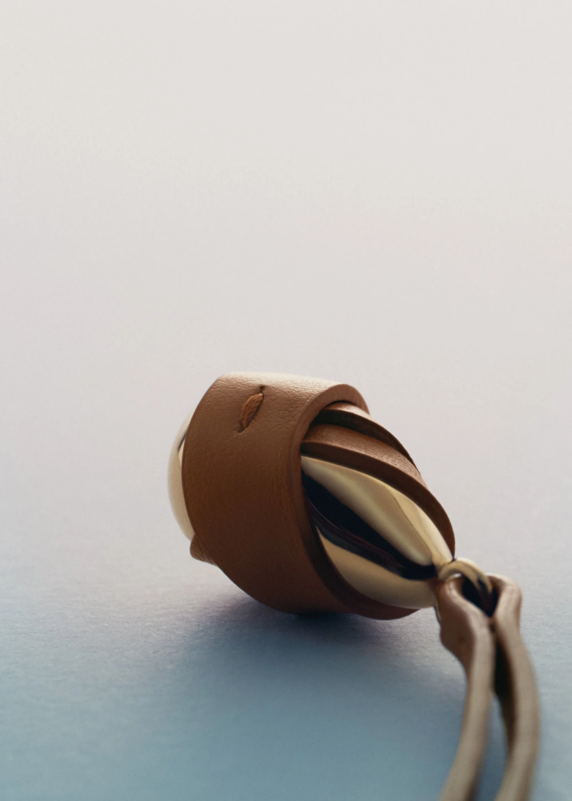 Ormé Pendant - Gold Gilded with Camel Leather - Image 3