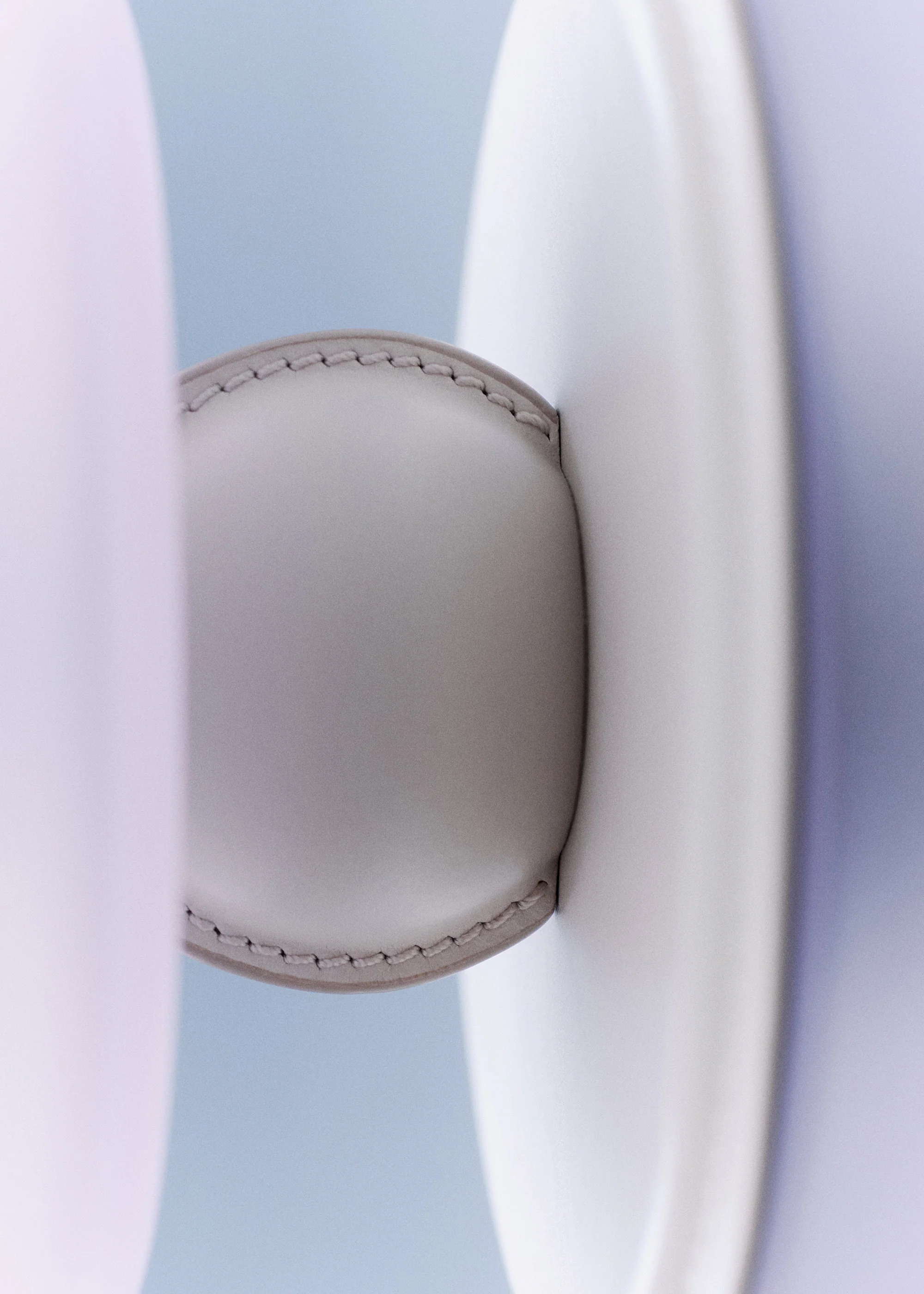 Uzlo Sculpture - Lavender Dew - Image 5